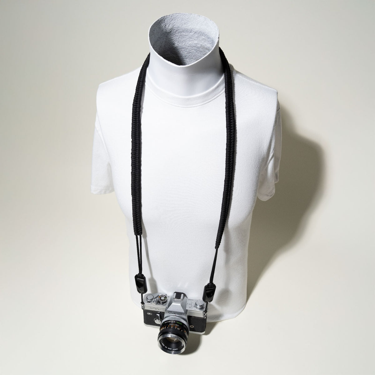 Black Woven Paracord Camera Strap 44" + Peak Design Anchors