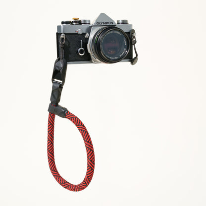 Red & Black Climbing Rope Camera Strap, Neck 40" or Wrist 14" + Peak Design Anchors