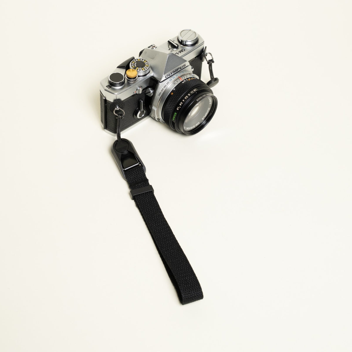 Cotton Camera Wrist Strap 16", Red, Yellow or Black + Peak Design Anchor