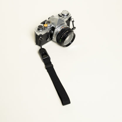 Cotton Camera Wrist Strap 16", Red, Yellow or Black + Peak Design Anchor