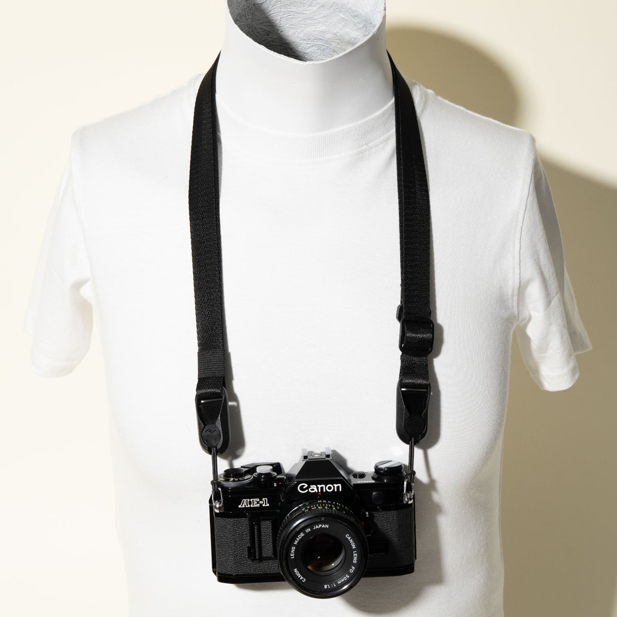 All-Black Nylon Camera Strap 1.25", Adjustable 32-58" + Peak Design Anchors
