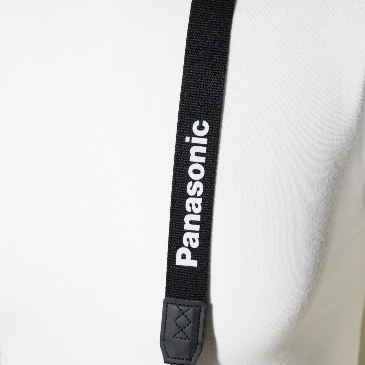 Panasonic Black Canvas Camera Neck Strap 46" x 1" + Peak Design Anchors