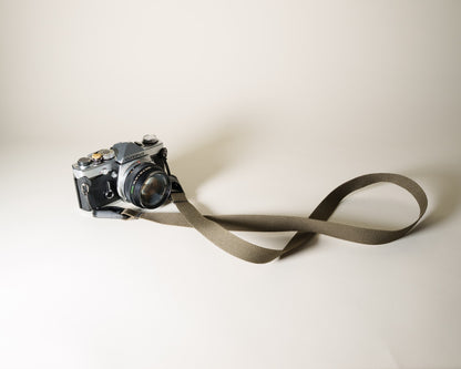 Olive Green Nylon Camera Strap 40" x 3/4" + Peak Design Anchors