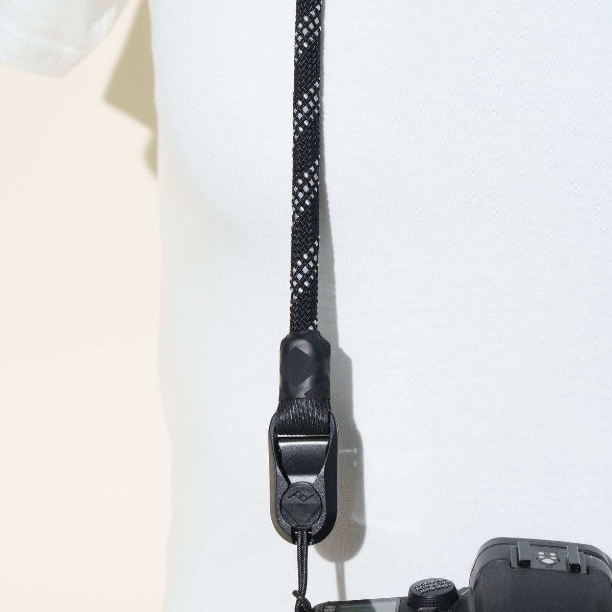 Black Reflective Rope Camera Neck Strap + Peak Design Anchors